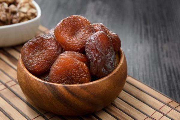 10 «полезных» продуктов, в которых сахара больше, чем в Кока-Коле